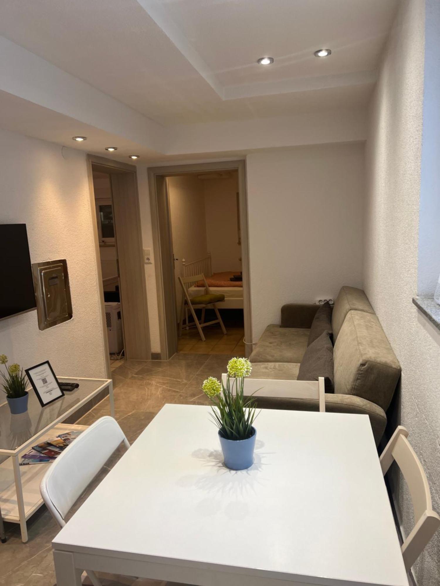 Moderne Einliegerwohnung Amara - Friedrichshafen Am Bodensee Εξωτερικό φωτογραφία